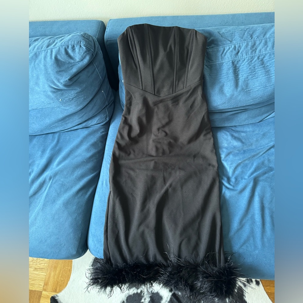 Feather trim midi dress - Picture 3 of 5